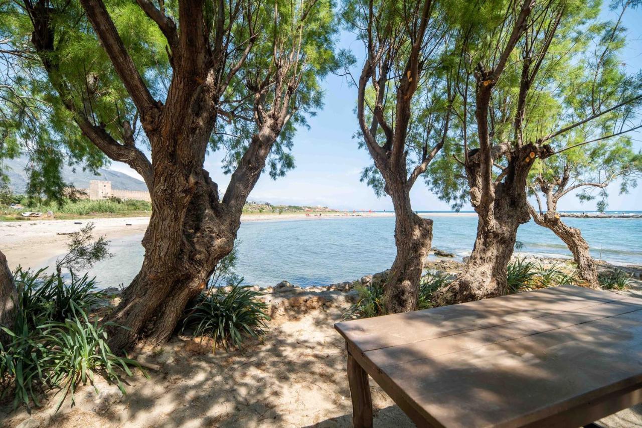 Mylos Seaside Experience 크랭고카스텔론 외부 사진